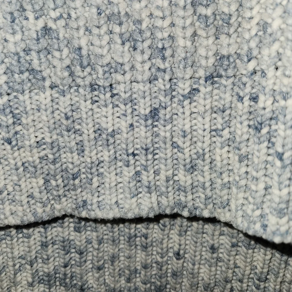 J. Crew Light Blue & White Marled Women's Sweater Size L Warm Lagenlook Comfort